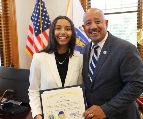 Tomi Recogination by the mayor